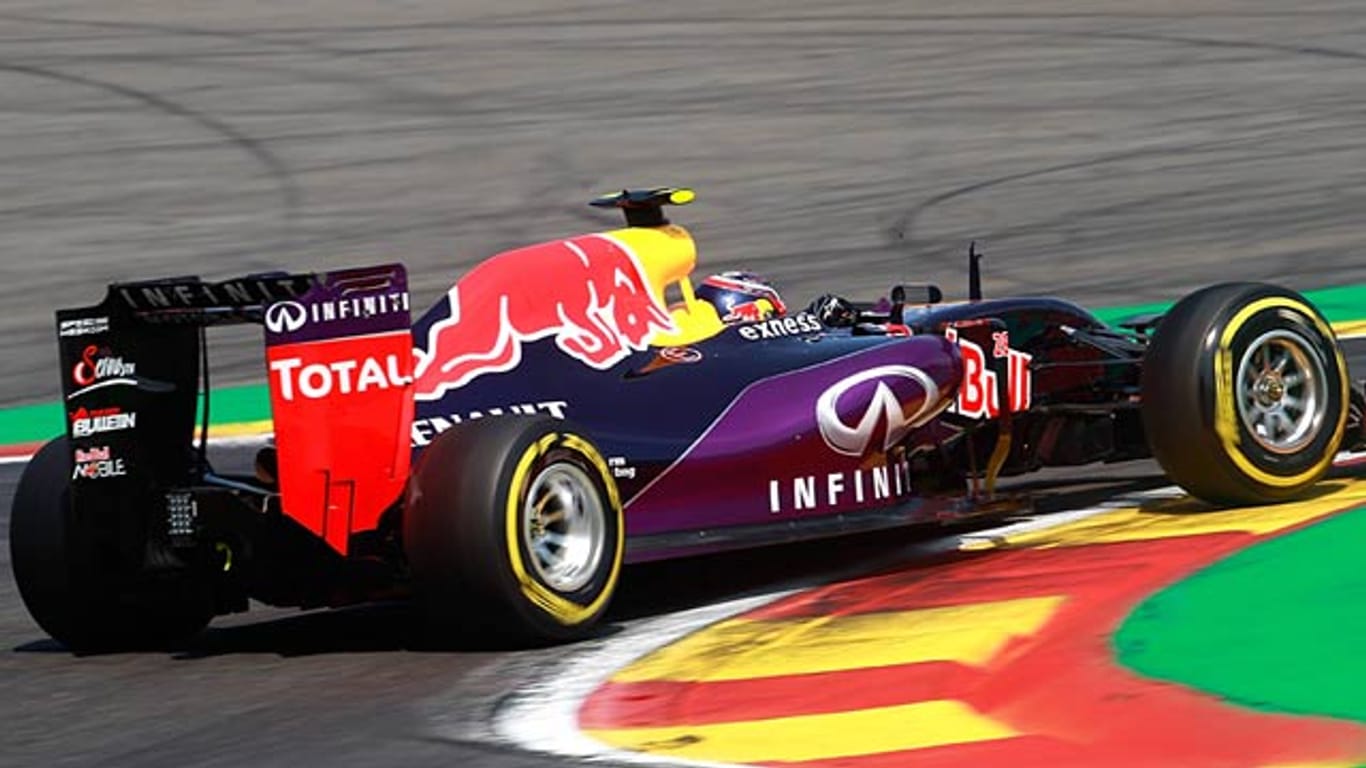 Endlich wieder konkurrenzfähig: Red Bull gibt ab 2016 angeblich mit Ferrari-Motoren Gas.