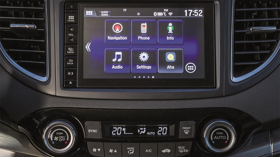 Neues Honda-Infotainmentsystem "Connect": Die Tasten links des Bildschirms hätten gerne etwas größer ausfallen dürfen.