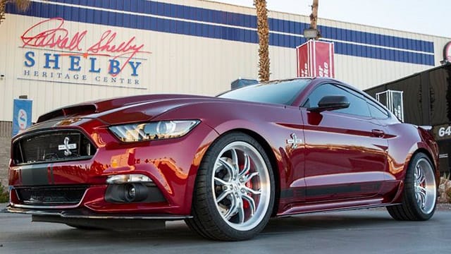 Der Ford Mustang Shelby American Super Snake gehört zu den heißesten Eisen der Muscle-Cars.