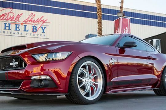 Der Ford Mustang Shelby American Super Snake gehört zu den heißesten Eisen der Muscle-Cars.