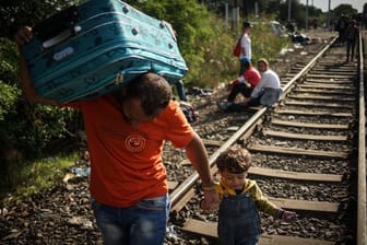 Täglich versuchen tausende Flüchtlinge, über Serbien nach Ungarn zu gelangen.