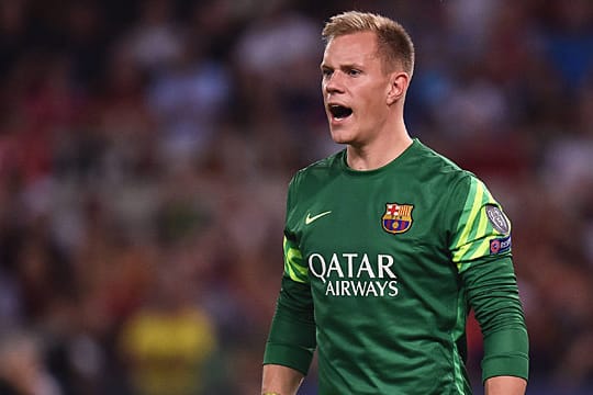 Marc-André ter Stegen ärgert sich nach dem Gegentor in Rom.
