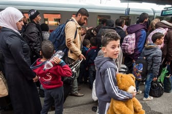 Flüchtlinge in Deutschland: falsche Hoffnungen auf die Hilfsbereitschaft der Europäer.