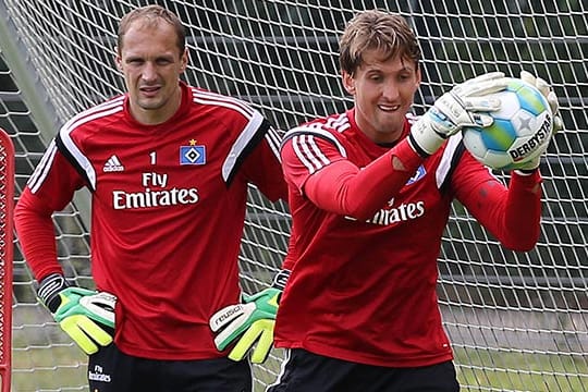 Die Konkurrenten um das HSV-Tor beim Training: Jaroslav Drobny (li.) und Rene Adler.