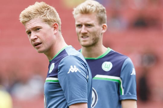 André Schürrle (re.) ist noch nicht aus dem Schatten von Kevin De Bruyne getreten.