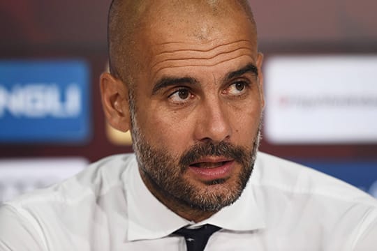 Pep Guardiola freut sich auf das Duell mit Borussia Dortmund.