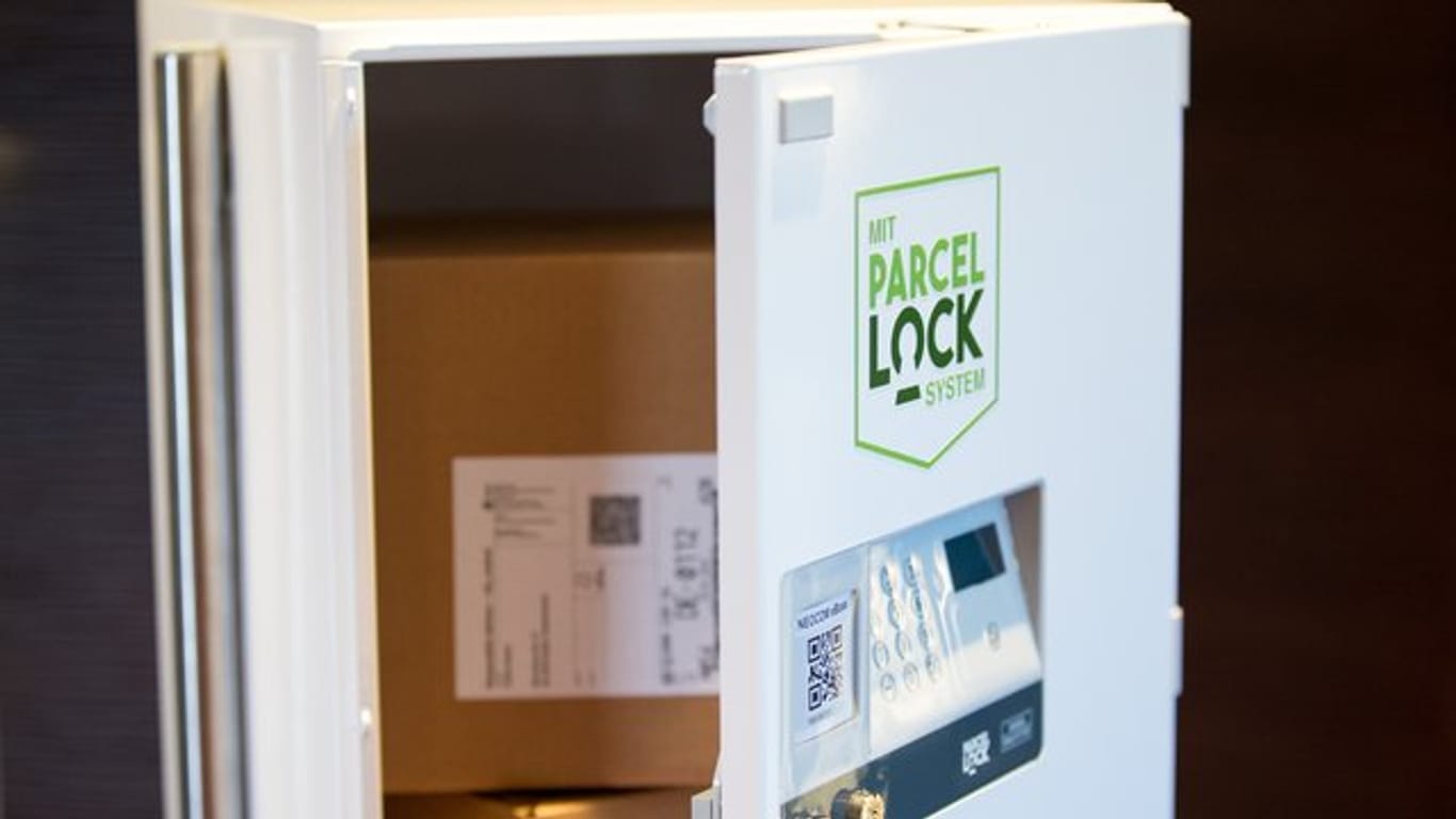 Parcel Lock: Der anbieterneutrale Paketkasten wurde gemeinsam von den Postkonkurrenten DPD, Hermes und GLS entwickelt.