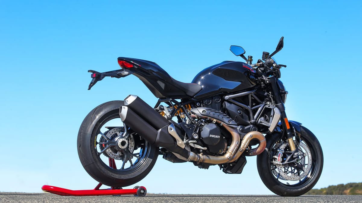 Ducati monster deals 1200r 2020