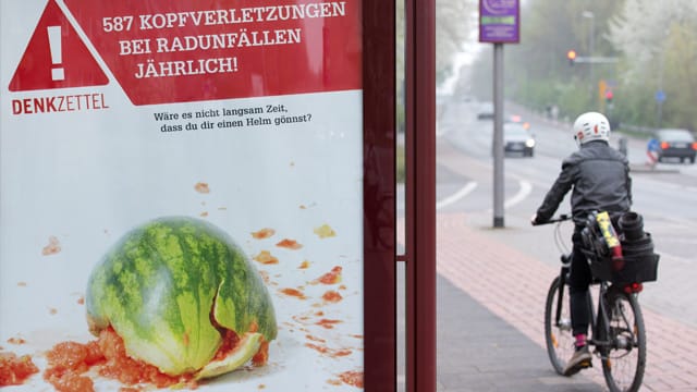 Fahrradhelm: Ein Helm kann Fahrradfahrer vor schlimmen Kopfverletzungen bewahren.