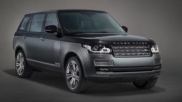 Mit dem Range Rover SV Autobiography legt Land Rover eine neue Topversion seines Flaggschiffs auf.