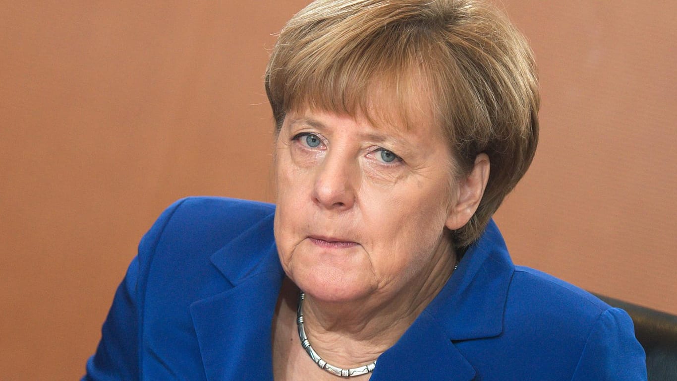 Angela Merkel wird für ihre Flüchtlingspolitik scharf kritisiert.