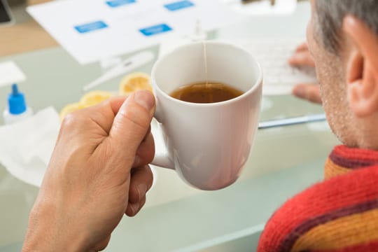 Auch die besten Mittel auf der Arbeit helfen nichts, wenn Sie Ihre Kollegen anstecken.