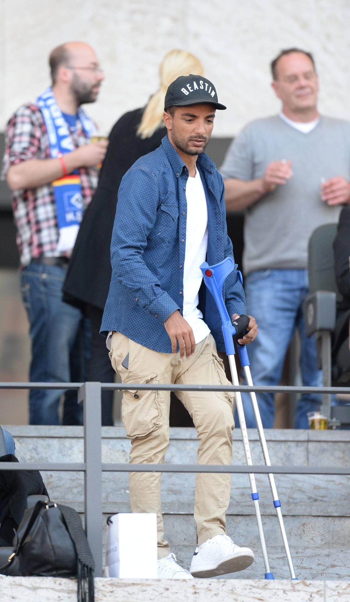 Berlins Sami Allagui fällt wegen einem Knorpelschaden am Knie bis zur Winterpause aus. Berlins Sami Allagui fällt wegen einem Knorpelschaden am Knie bis zur Winterpause aus.