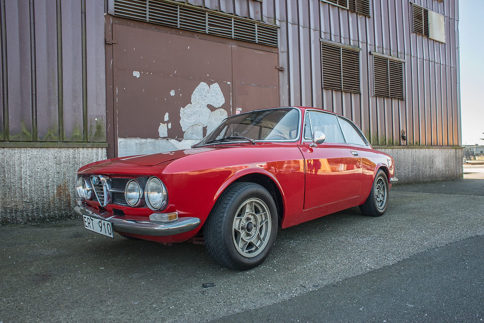 Auch der unverbastelte 1969er Alfa Romeo 1750 GT Veloce mit einem Schätzwert von 14.000 Euro soll den Besitzer wechseln.
