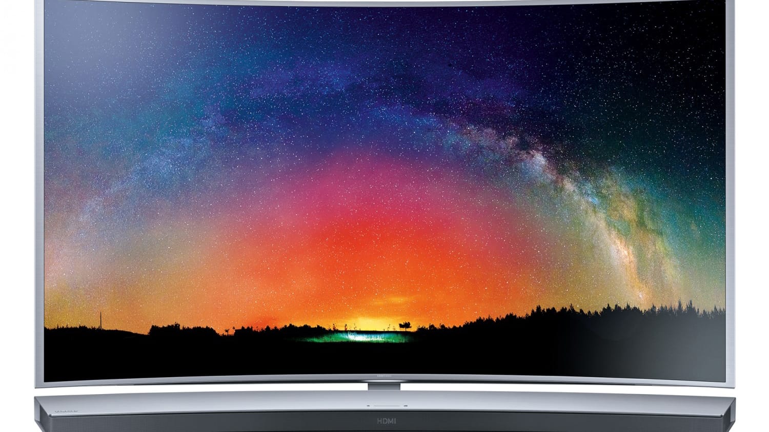 Hier ist gut zu sehen, wie sich die gebogene Soundbar dem Bildschirm eines Fernsehers Curved-Display anpasst.