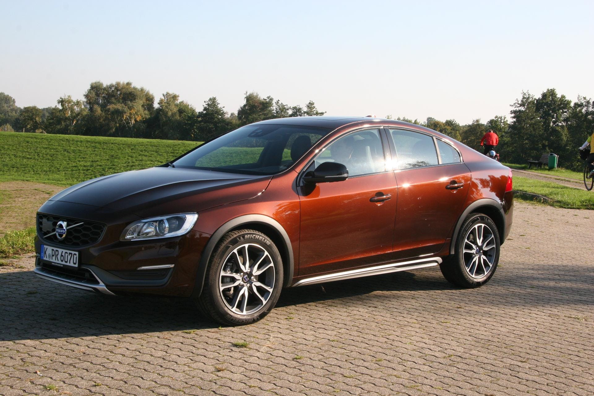 Volvo S60 Cross Country - Limousine im Offroad-Look