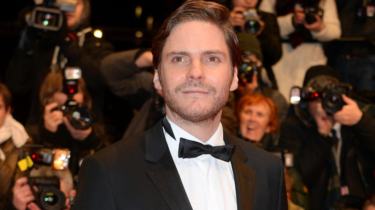 Das "GQ"-Magazin ernennt Daniel Brühl zum "Mann des Jahres".