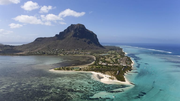 Mauritius liegt bei vielen Urlaubern hoch im Kurs.