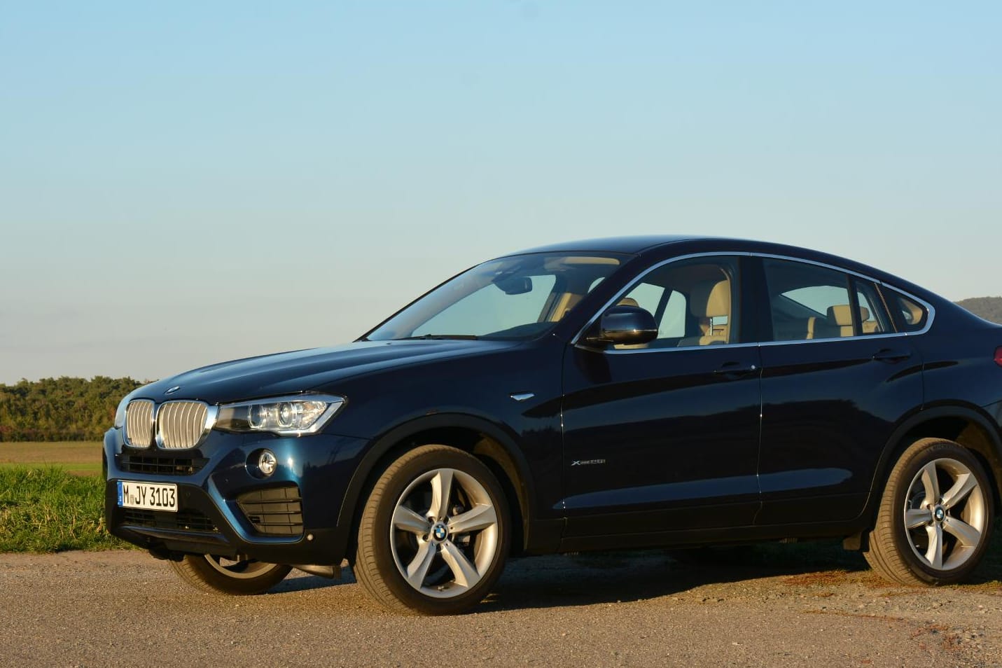 Unterwegs im SUV-Coupé BMW X4.