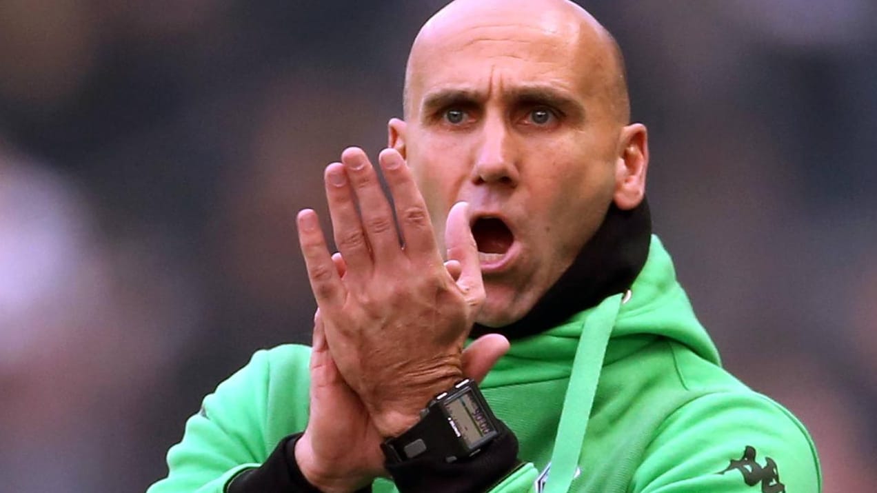 Gladbachs Trainer André Schubert hat derzeit viel Grund zur Freude. Gladbachs Trainer André Schubert hat derzeit viel Grund zur Freude.