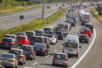 Am Wochenende drohen viele Staus am Wochenende.