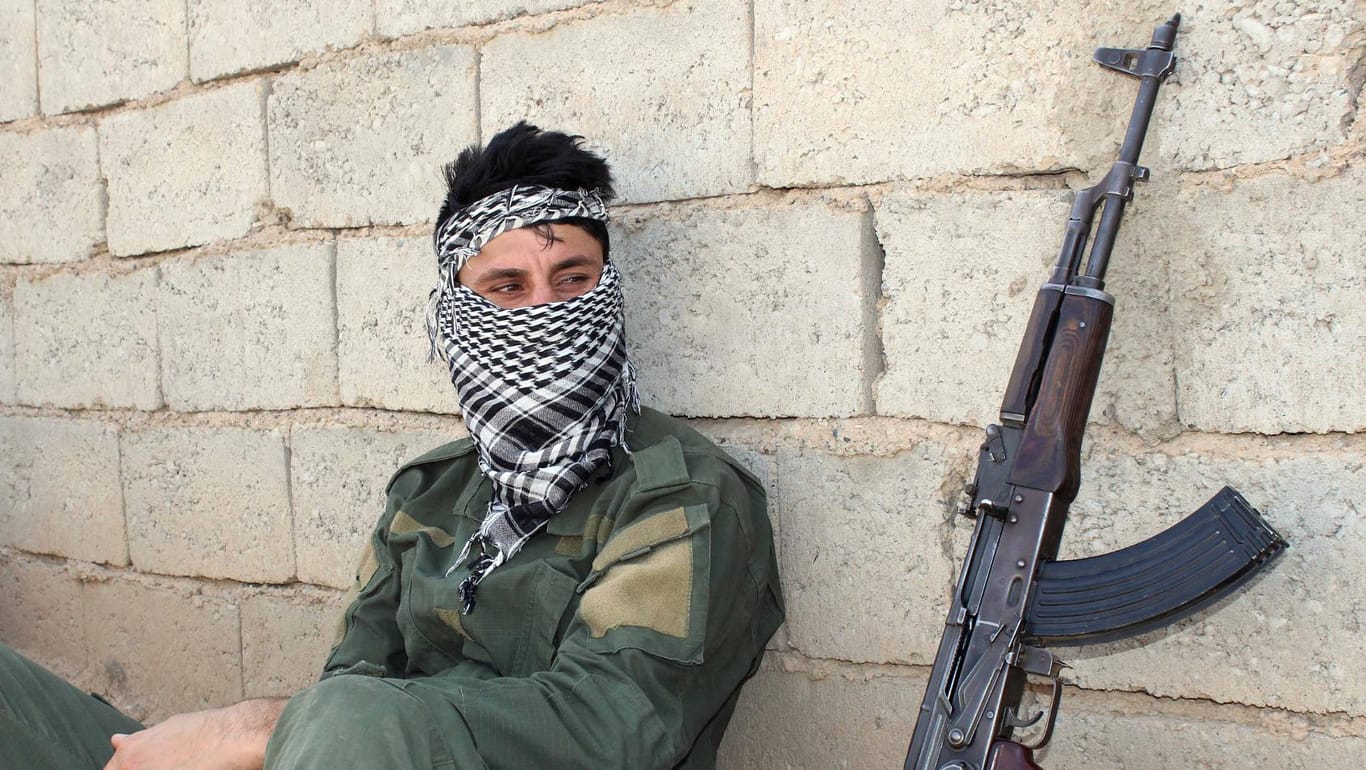 Peschmerga-Kämpfer hatten bereits vor Tagen von Giftgas-Einsätzen des IS im Nordirak berichtet.