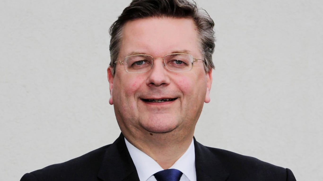 Reinhard Grindel gehört als Schatzmeister bereits dem DFB-Führungszirkel an.
