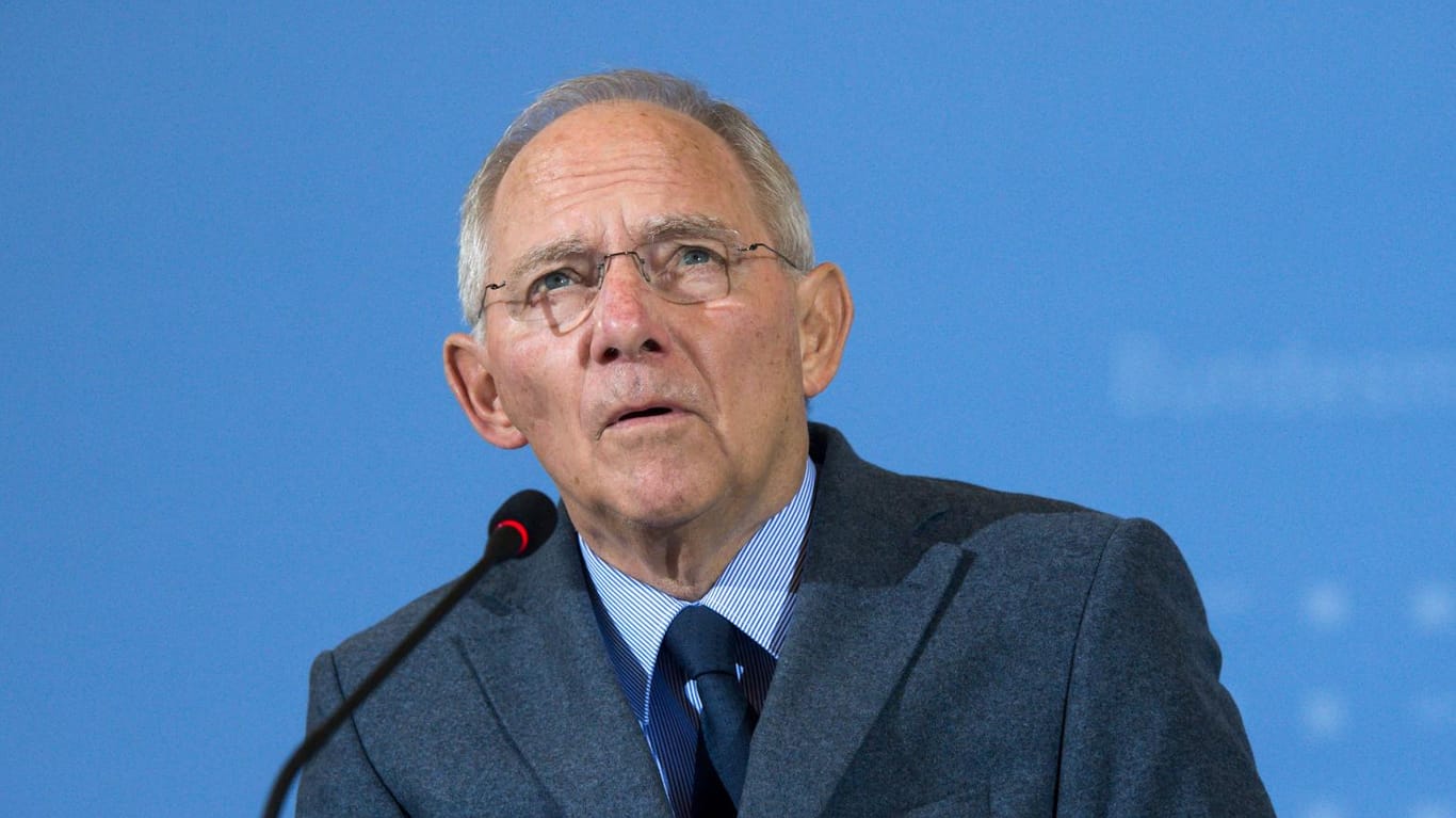 Wolfgang Schäuble sieht in der Flüchtlingskrise eine gewaltige Herausforderung für Deutschland.