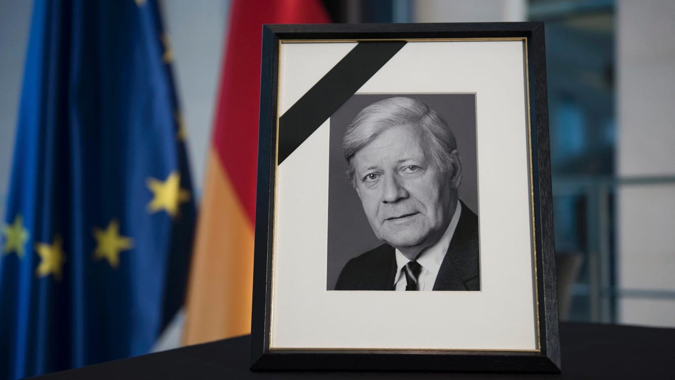 Helmut Schmidt verstarb am Dienstag im Alter von 96 Jahren.