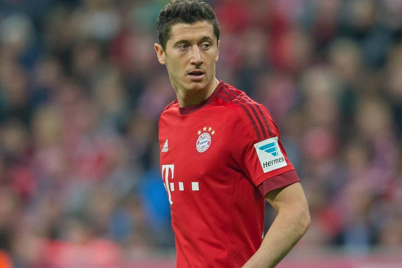 Stürmerstar Robert Lewandowski ist bei den Top-Klubs heiß begehrt.
