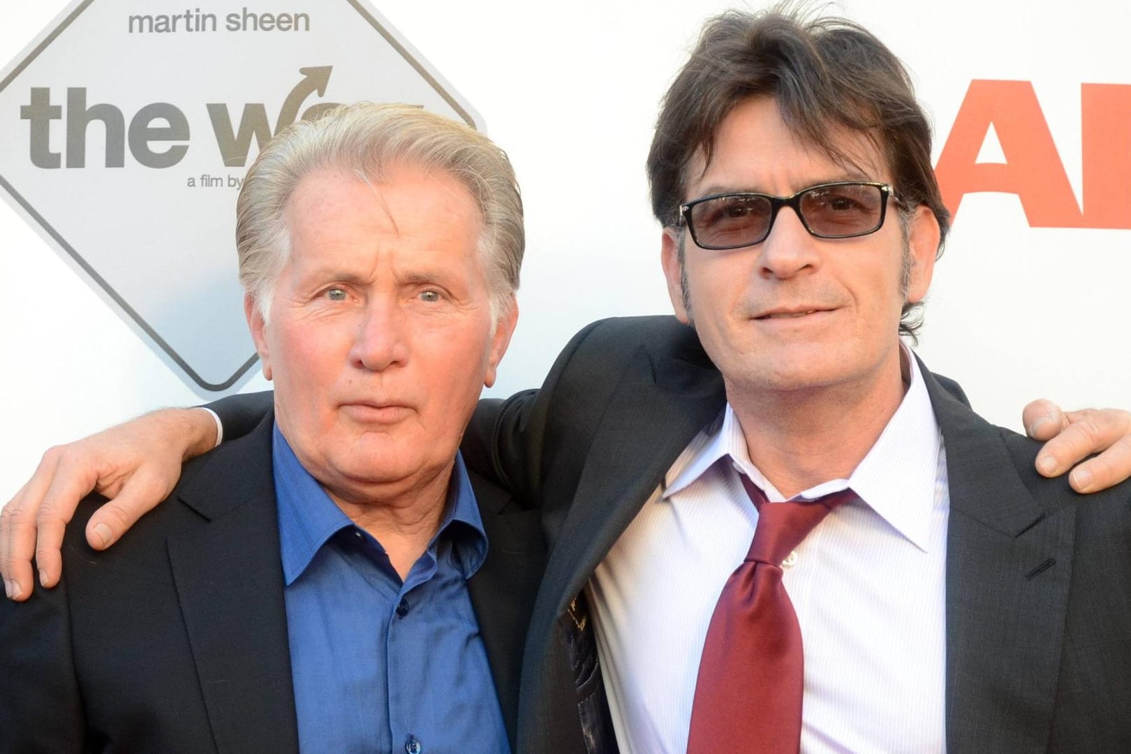 Vater und Sohn: Martin und Charlie Sheen im September 2011.