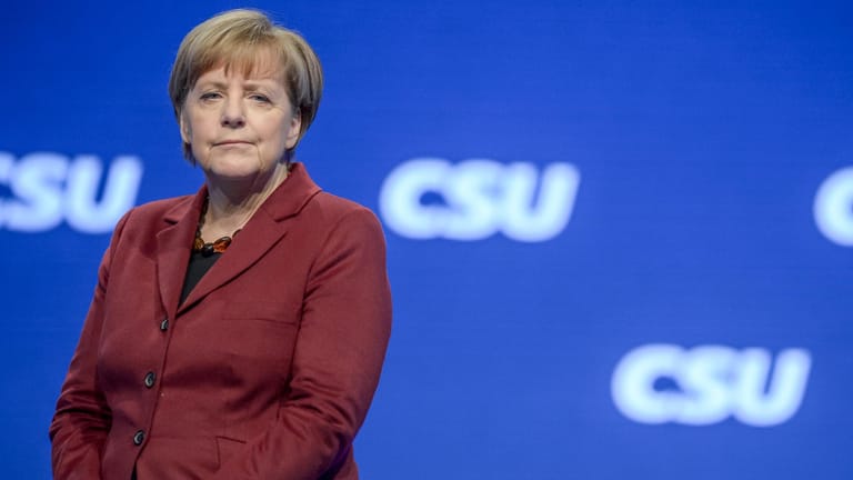 Angela Merkel auf dem CSU-Parteitag in München: Offener Konflikt mit Horst Seehofer.