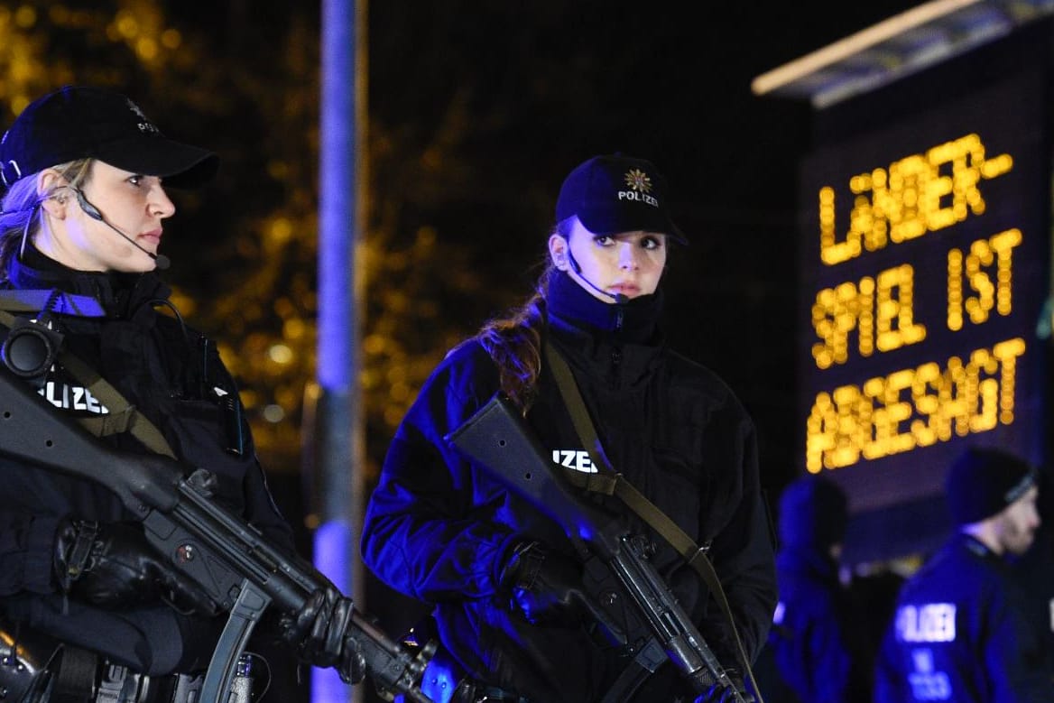 Terroralarm: Nach der Absage des Länderspiels in Hannover bekommen nicht alle Fans ihren kompletten Ticketpreis zurück.