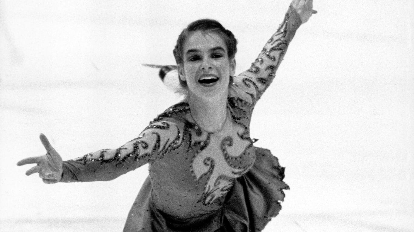 Katarina Witt mit 18 Jahren bei den Olympischen Winterspielen 1984 in Sarajevo: Hier holte sie ihre erste Goldmedaille. Vier Jahre später wiederholte sie ihren Erfolg in Calgary.