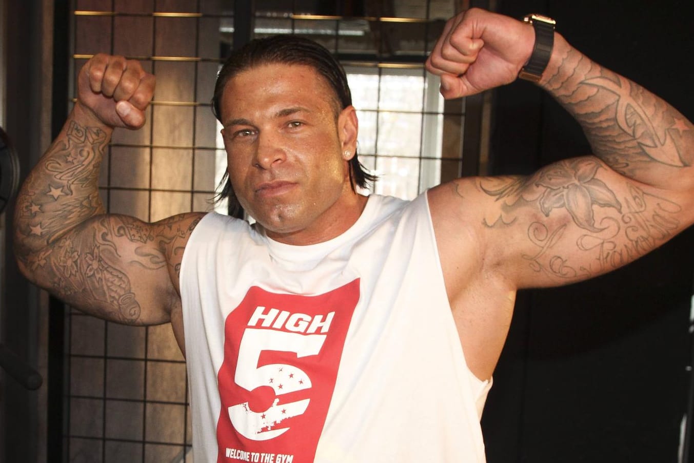 Tim Wiese fühlt sich dem Fußball noch immer tief verbunden.