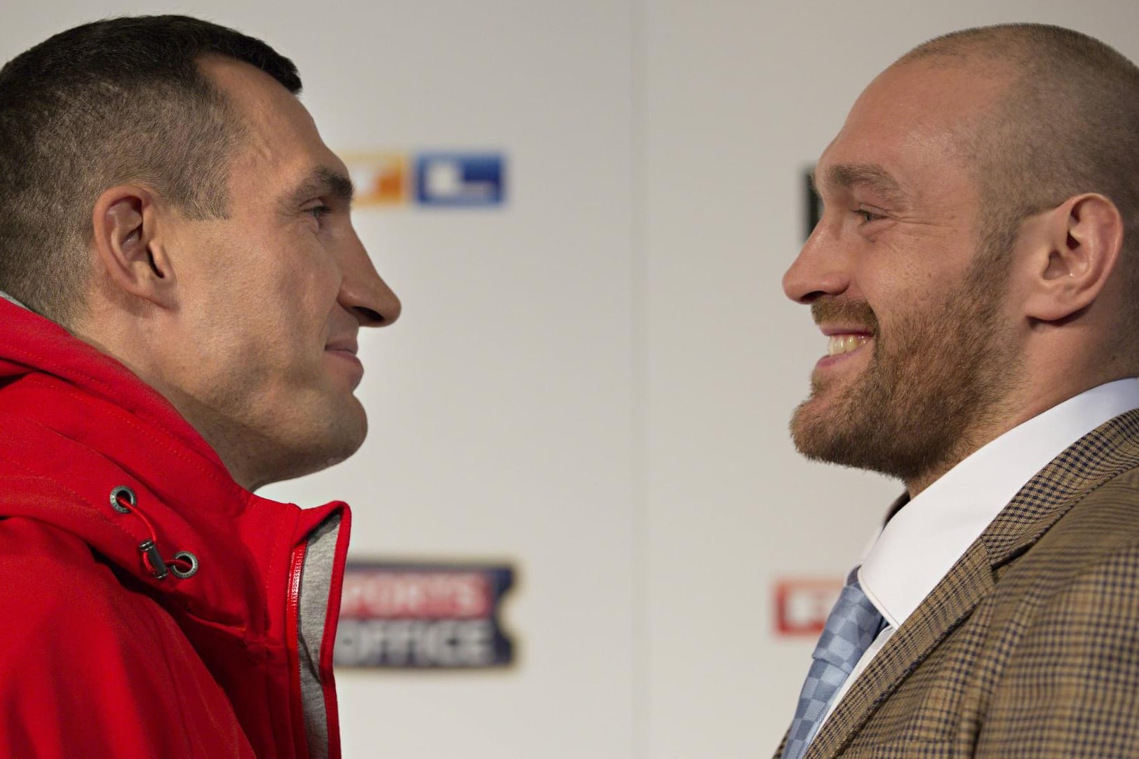 Vor dem anstehenden Kampf von Wladimir Klitschko gegen Tyson Fury sind noch einige Fragen offen.