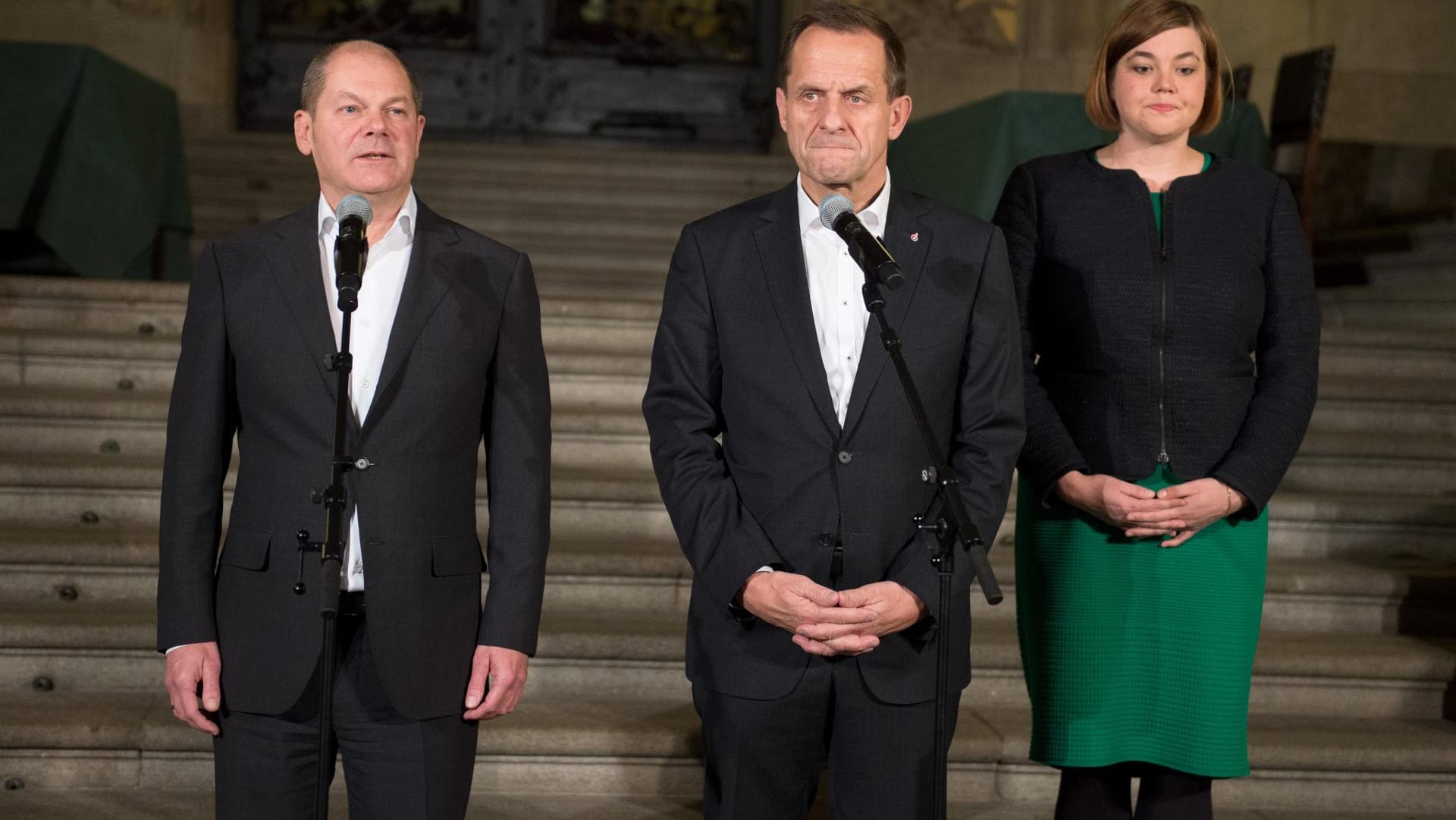 Hamburgs Erster Bürgermeister Olaf Scholz (li.) und Alfons Hörmann, Präsident des Deutschen Olympischen Sportbundes.