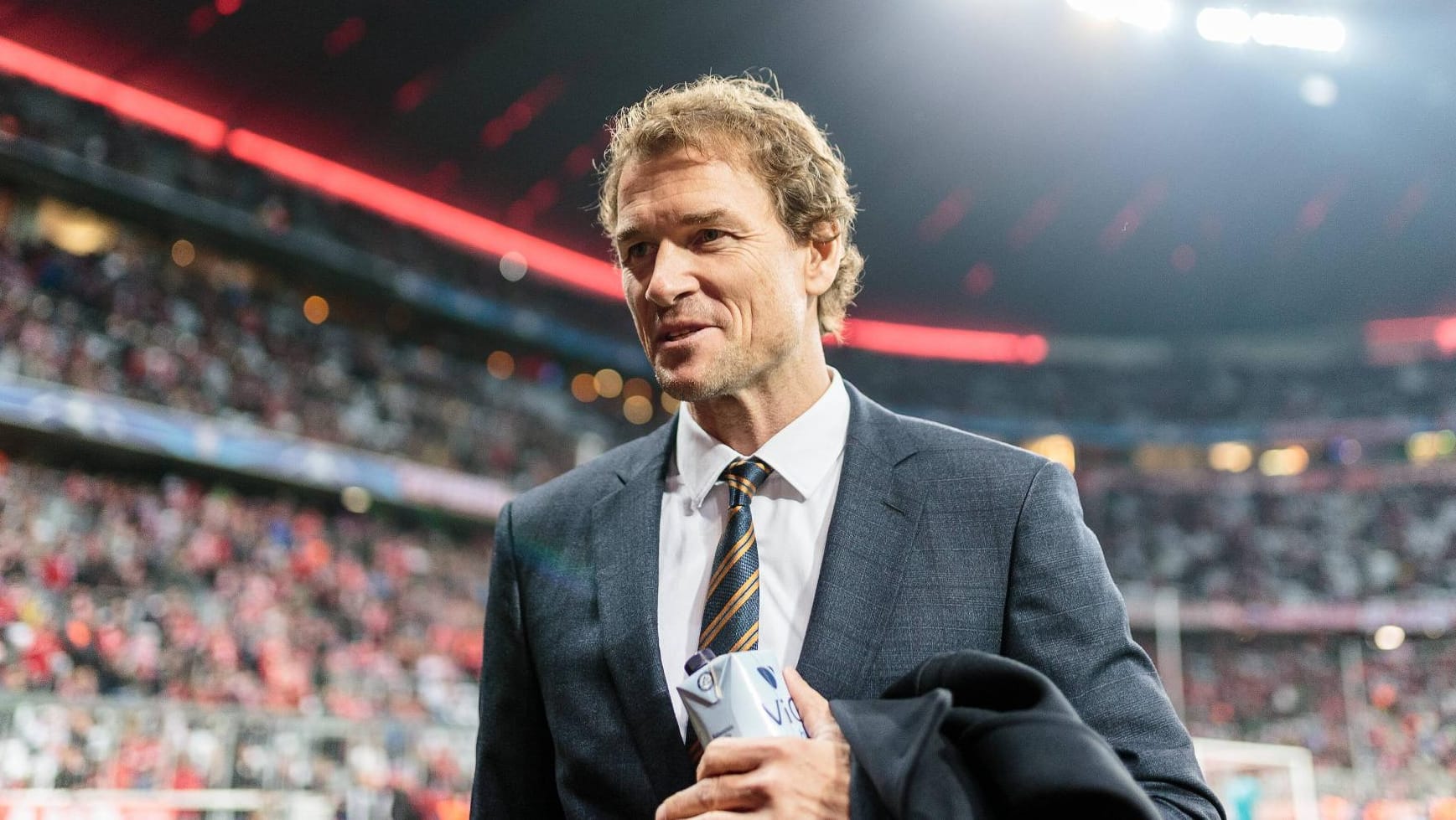 Für mehr Spannung: Jens Lehmann nennt einen Grund, warum Pep Guardiola den FC Bayern verlassen sollte. Für mehr Spannung: Jens Lehmann nennt einen Grund, warum Pep Guardiola den FC Bayern verlassen sollte.