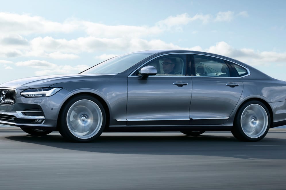 Neuer Volvo S90 - neue Oberklasse-Limousine kommt 2016.