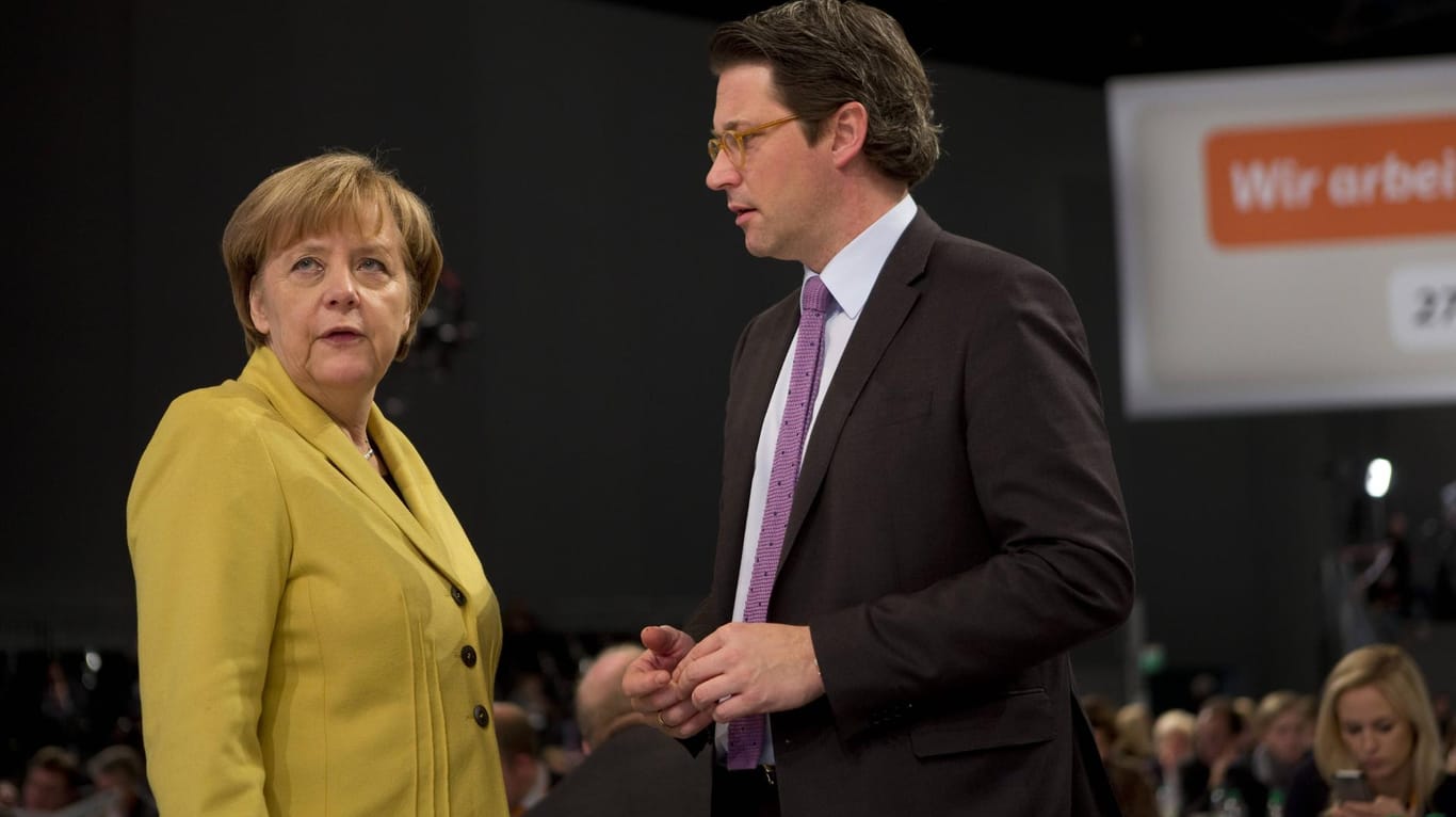Ein Bild aus freundlicheren Tagen: Merkel und Scheuer beim CDU-Bundesparteitag 2014.