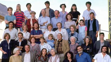 Das war das Ensemble zum Start der Serie 1985.