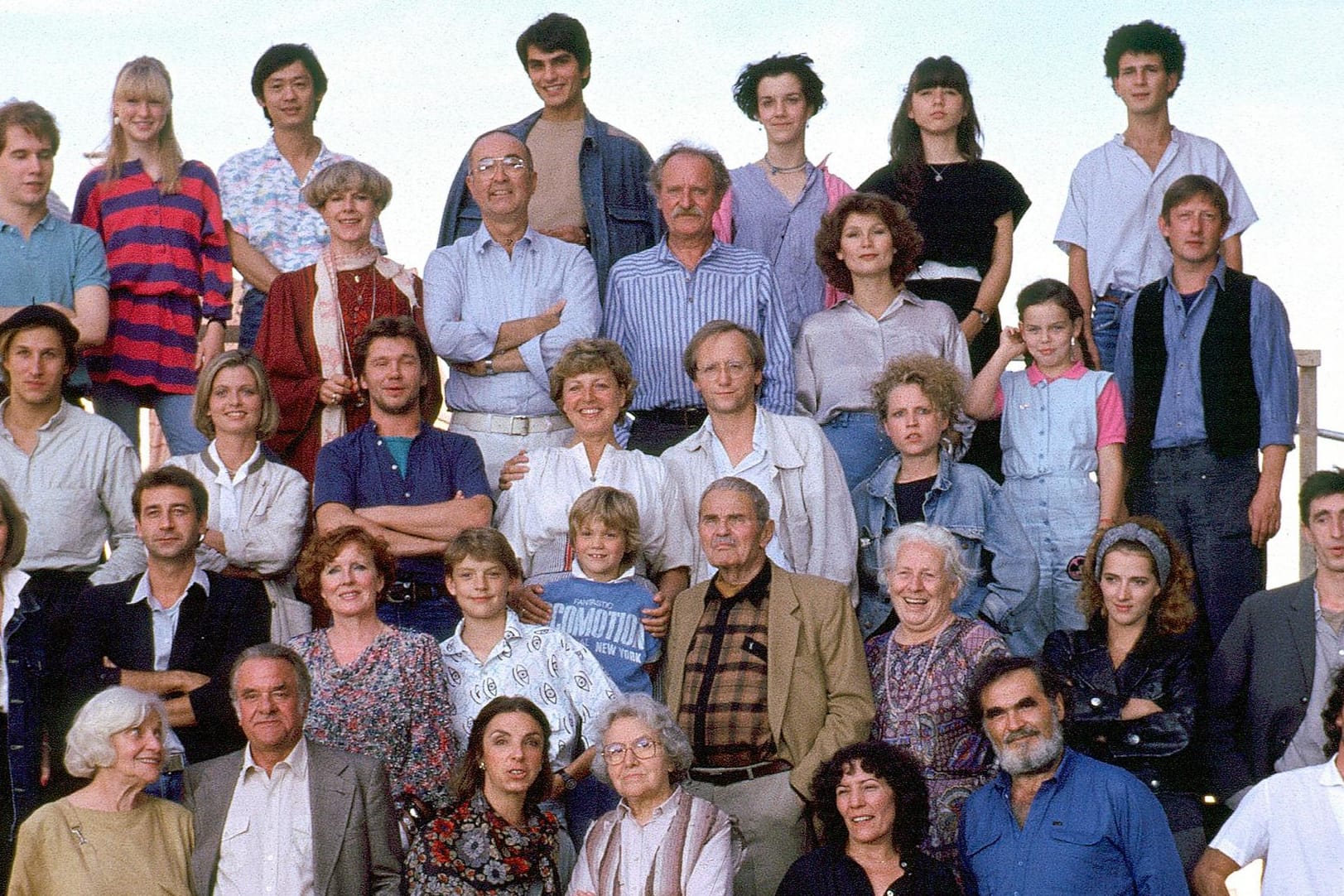 Das war das Ensemble zum Start der Serie 1985.