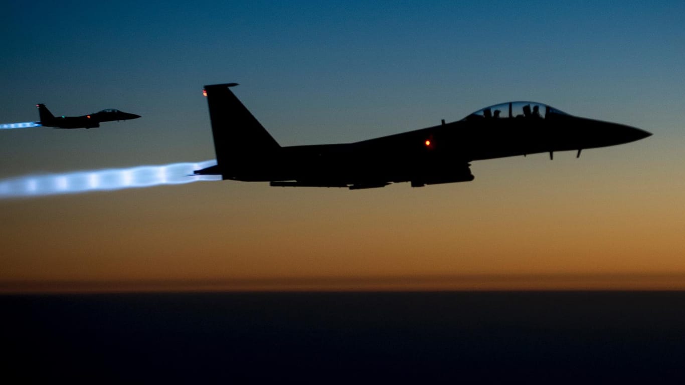 F15-Kampfjets im Nordirak: Die USA haben Nachschub-Probleme.
