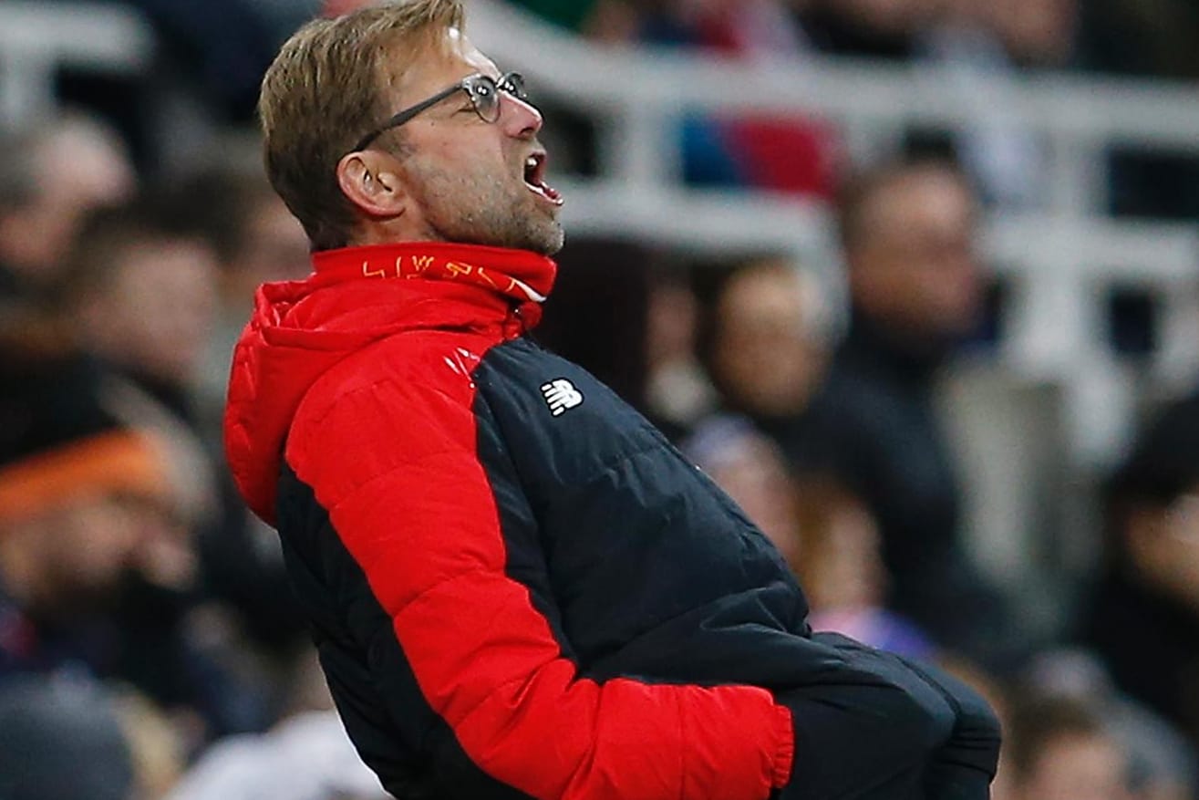 Jürgen Klopp fiebert mit seinem FC Liverpool mit.