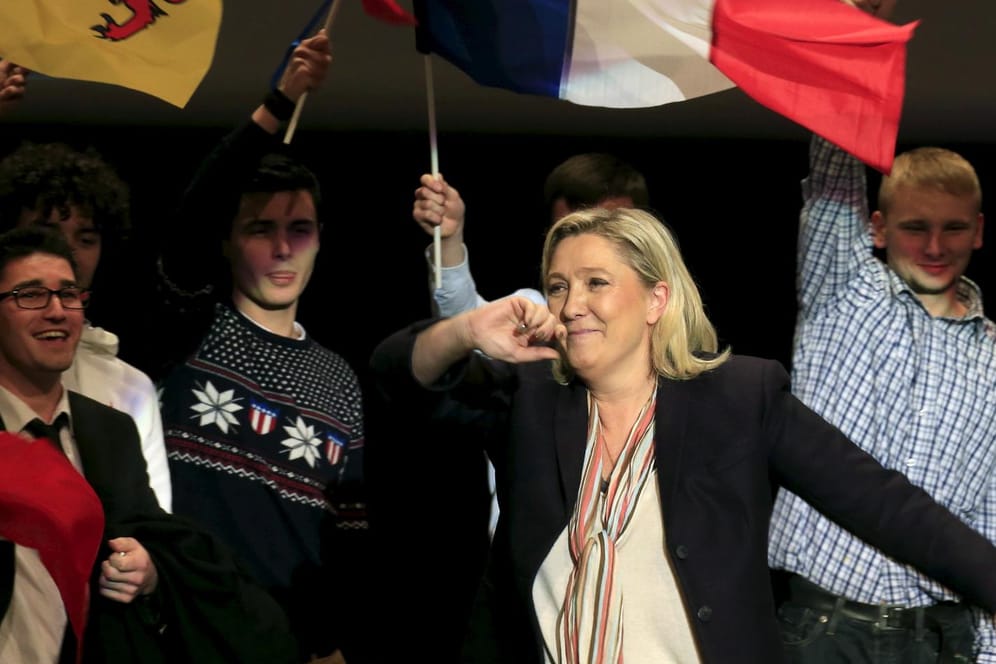 Triumphatorin Marine Le Pen - hat sich Frankreich auf lange Zeit verändert?