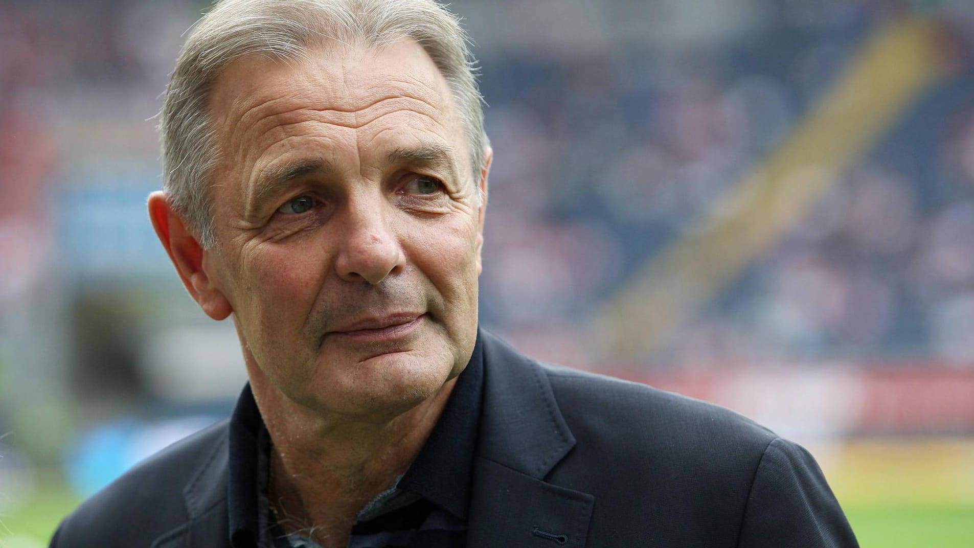 Hoffnungsträger: Karl-Heinz Körbel soll einen Fünftligisten wieder in die Erfolgsspur führen. Hoffnungsträger: Karl-Heinz Körbel soll einen Fünftligisten wieder in die Erfolgsspur führen.