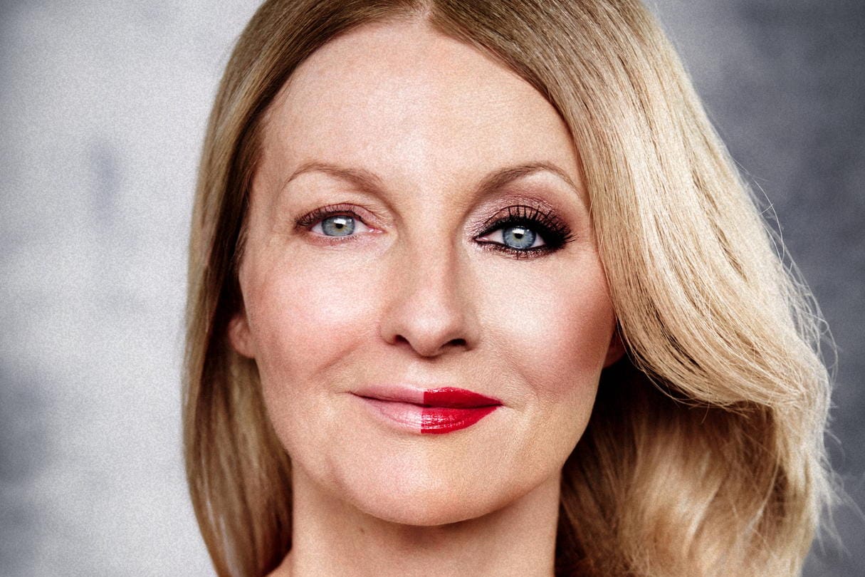 Frauke Ludowig - eine Gesichtshälfte ohne, eine mit Make-up.