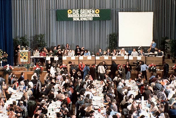 13.01.1980: Gründungsparteitag der Grünen in Karlsruhe.