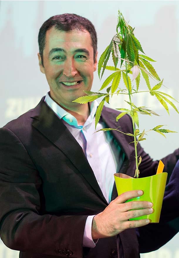 Cem Özdemir, Bundesvorsitzender der Partei Bündnis 90/Die Grünen, gehört zu denen vielen Grünen, die längst über die Legalisierung bestimmter Drogen offen sprechen.