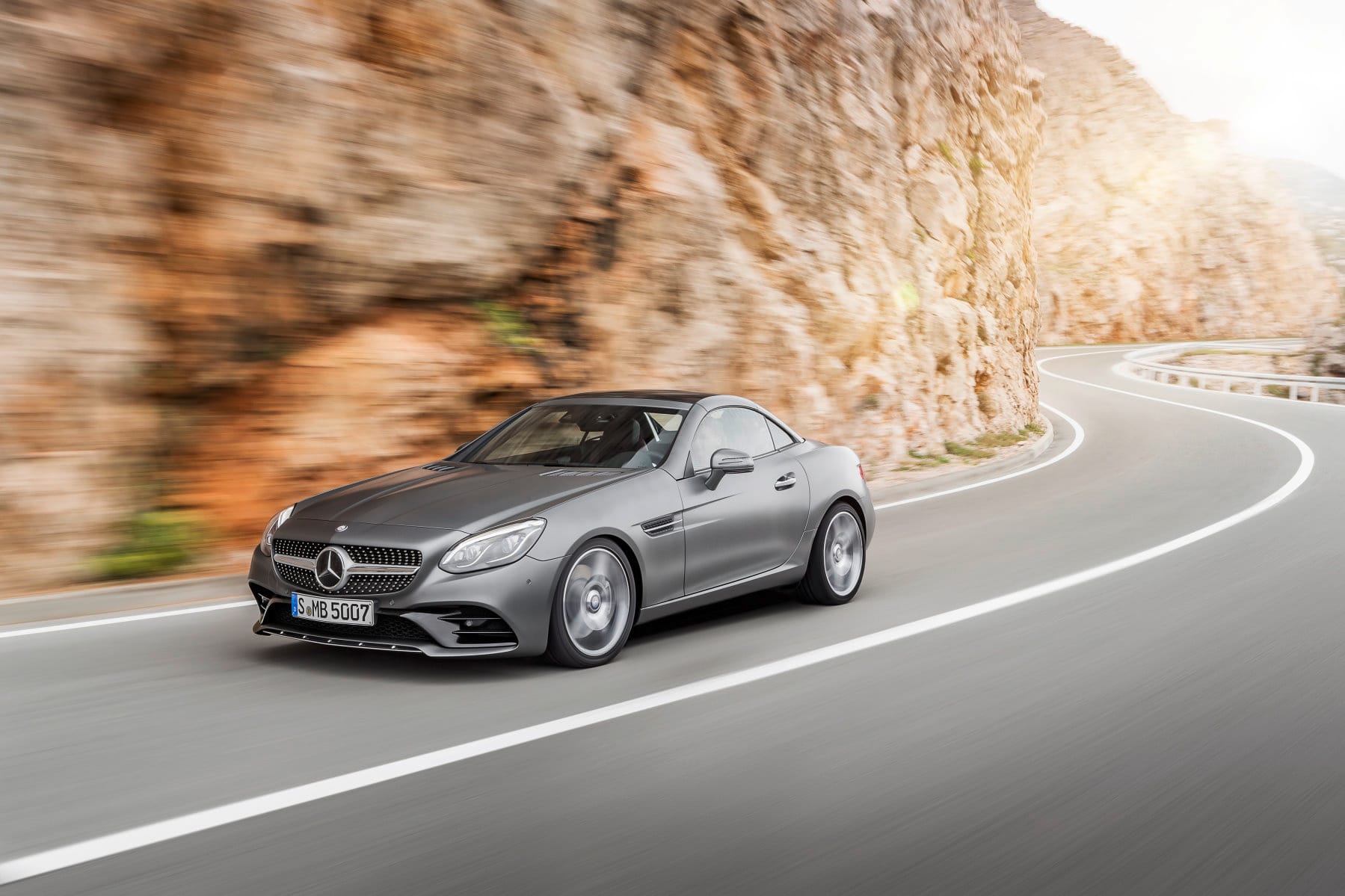 Die Preise für den Mercedes SLC werden vermutlich bei 35.000 Euro starten.